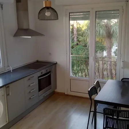 Appartement T2 Bis Avec Vue Mer- *